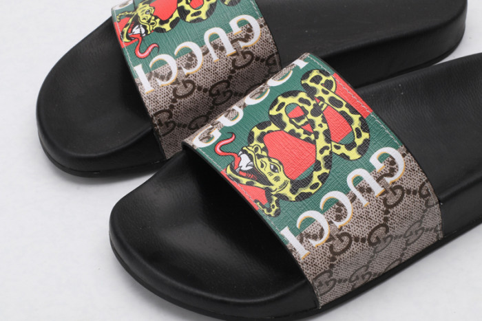 Gucc* Sandal53