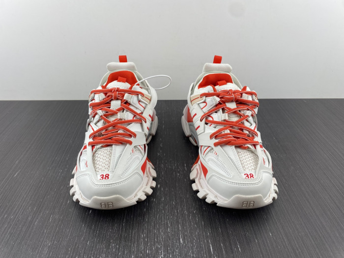 TRACK SNEAKER TS050