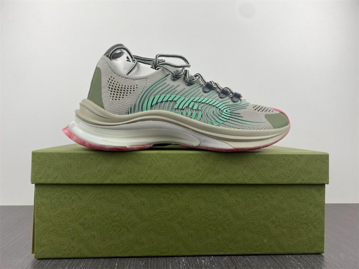 GUCC* SNEAKER 126