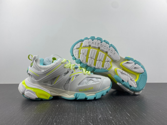 TRACK SNEAKER TS052
