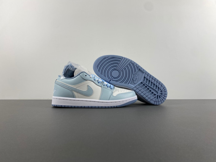 AIR JORDAN 1 LOW