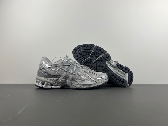 NEW BALANCE SNEAKER 1906A