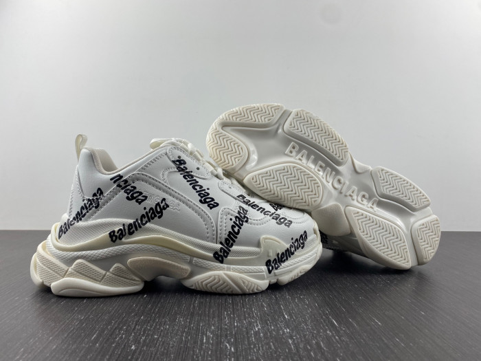 TRIPLES TRAINER SNEAKERS 2000090