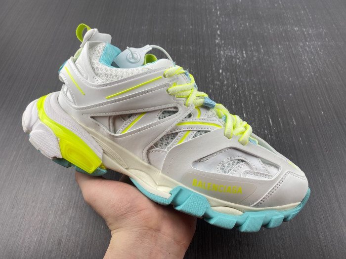 TRACK SNEAKER TS052