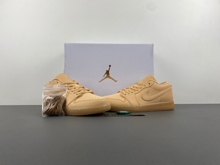 Jordan 1 Low SE Sand (Women