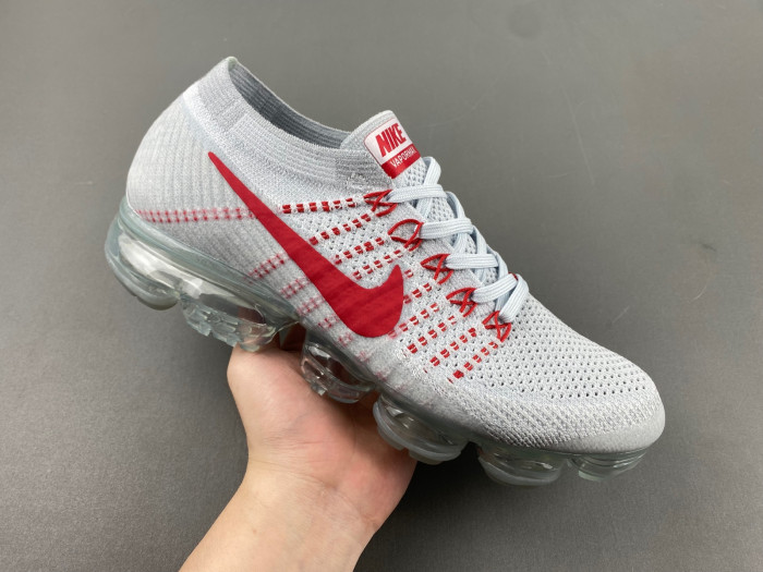 NIKE AIR VAPORMAX