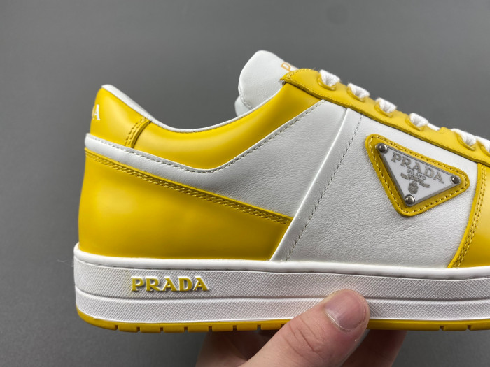 Pra*a snekaers p000107