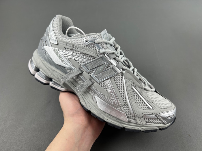 NEW BALANCE SNEAKER 1906A