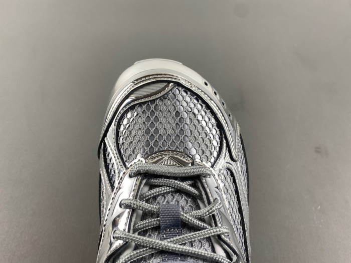 BOTTEGA VENETA Orbit Sneaker BV009