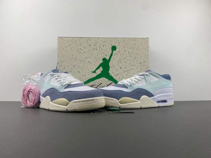 Air Jordan 4 RM