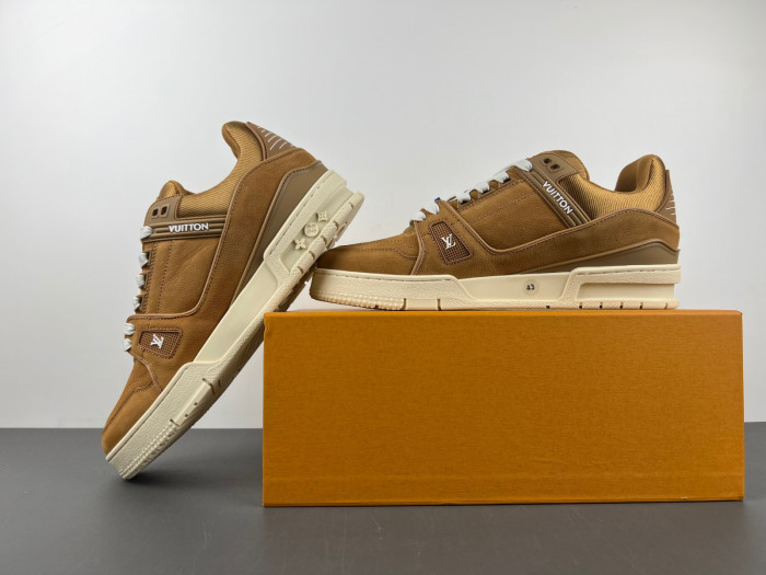 LV TRAINER SNEAKER LVT-000629