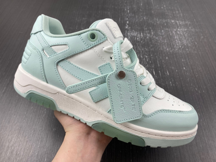 OFW SNEAKER