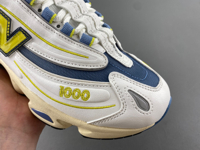 NEW BALANCE 1000