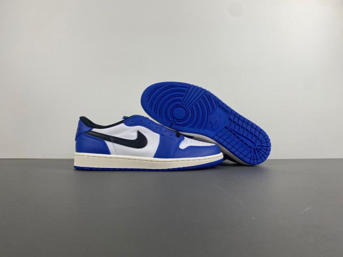 AIR JORDAN 1 Retro Low OG