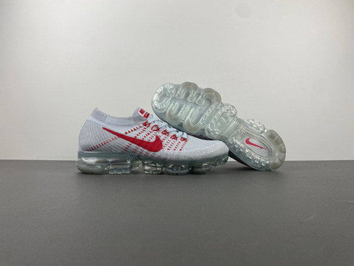 NIKE AIR VAPORMAX