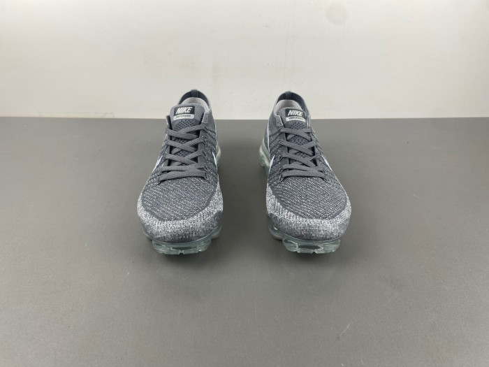 NIKE AIR VAPORMAX