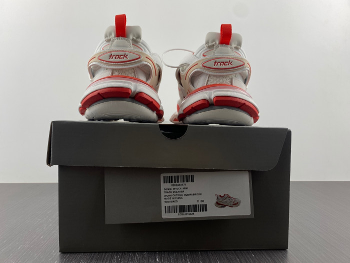TRACK SNEAKER TS050