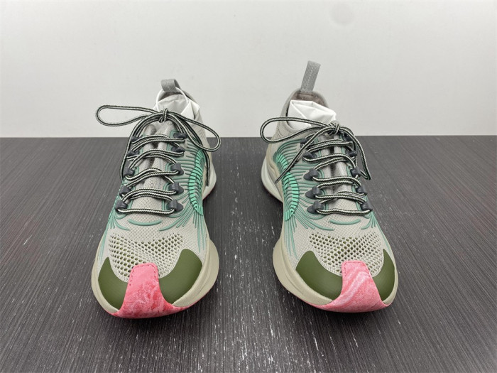 GUCC* SNEAKER 126