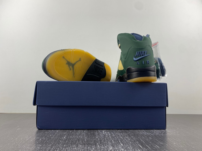 Air Jordan 5 "Navy Green”