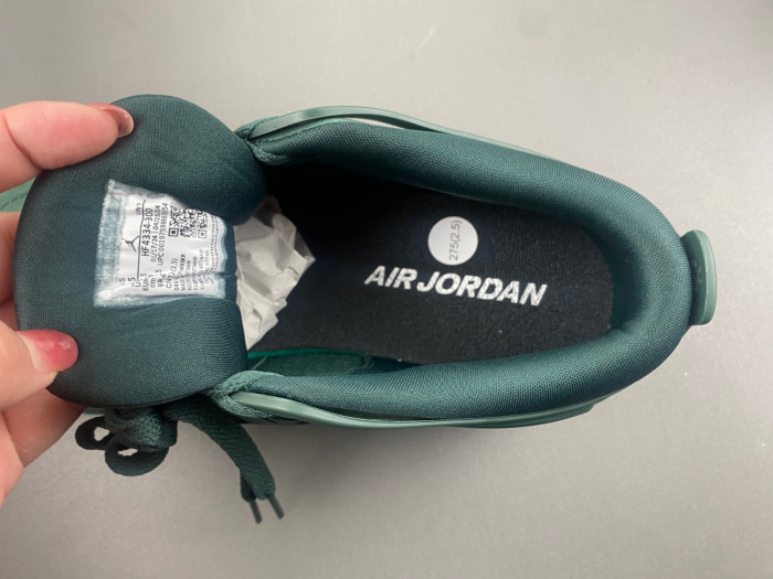 Air Jordan 4 RM SP