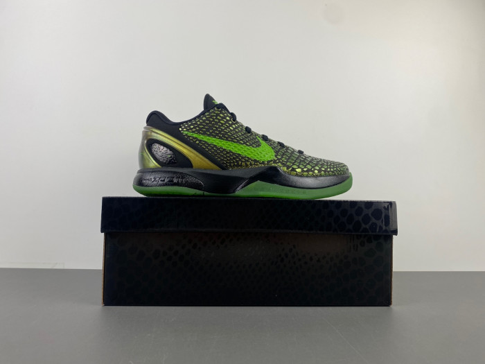 Nike Zoom Kobe 6 Supreme 