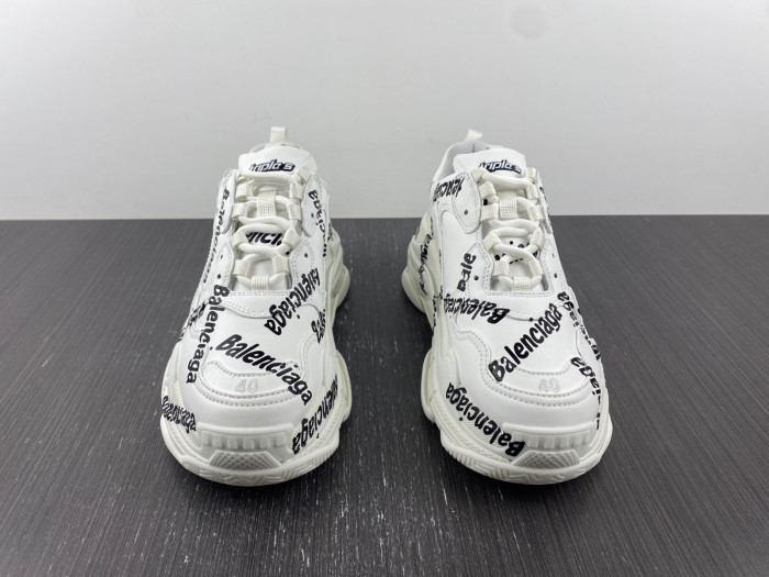 TRIPLES TRAINER SNEAKERS 2000076