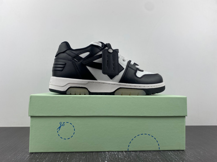 OFW SNEAKER