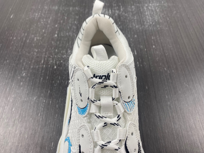 TRIPLES TRAINER SNEAKERS 2000098