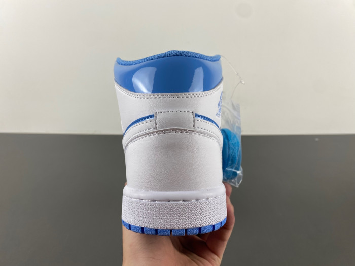 Air Jordan 1 Mid