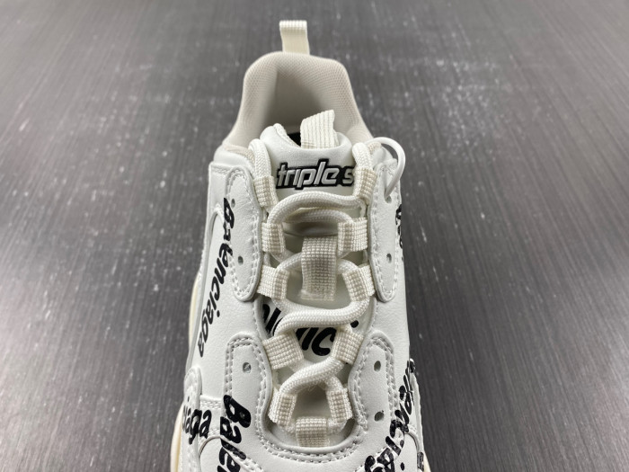 TRIPLES TRAINER SNEAKERS 2000090