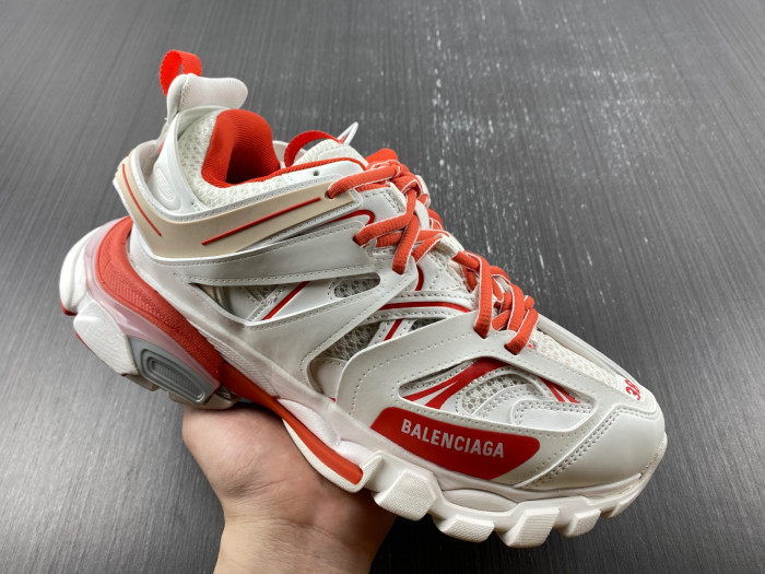 TRACK SNEAKER TS050