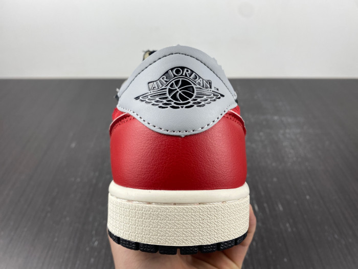 Air Jordan 1 Low