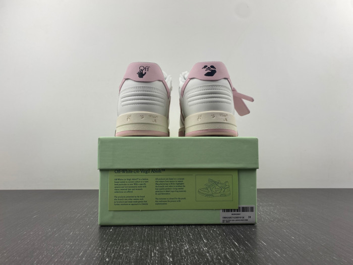 OFW SNEAKER