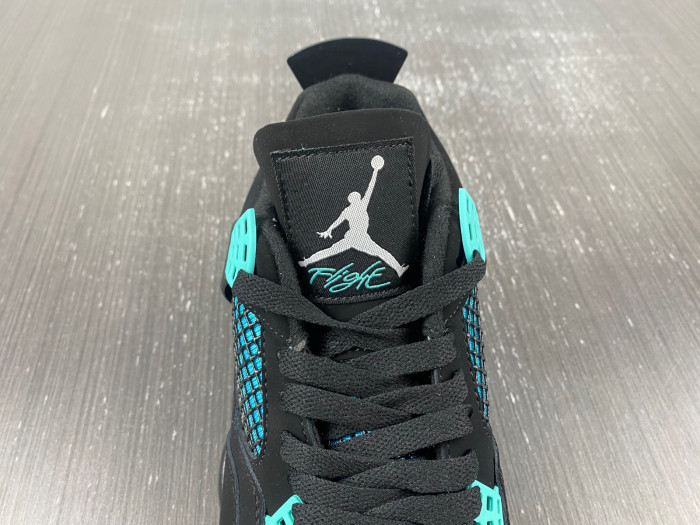 JORDAN 4 RETRO SB