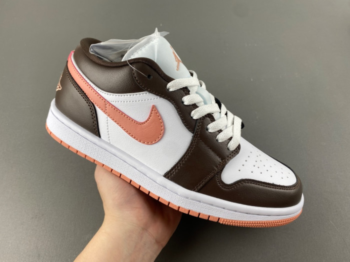Air Jordan 1 Low WMNS 