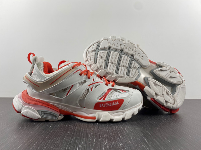 TRACK SNEAKER TS050