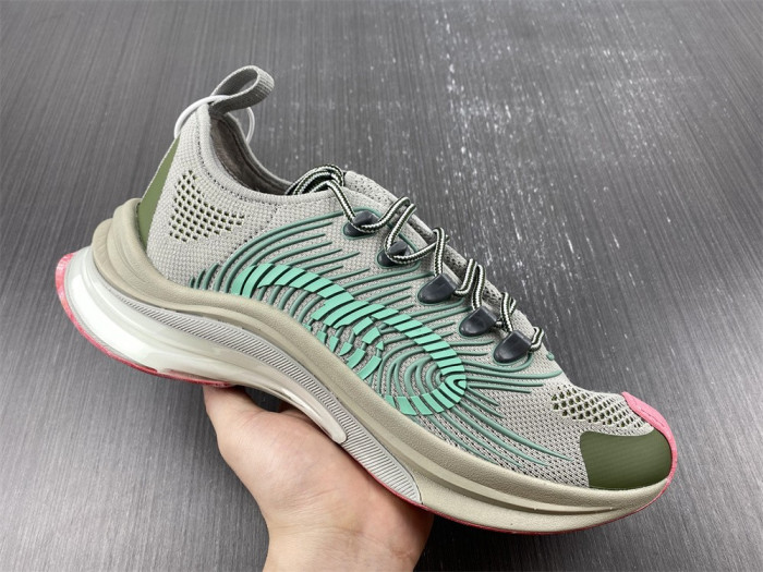 GUCC* SNEAKER 126