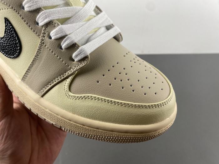 AIR JORDAN 1 LOW SE