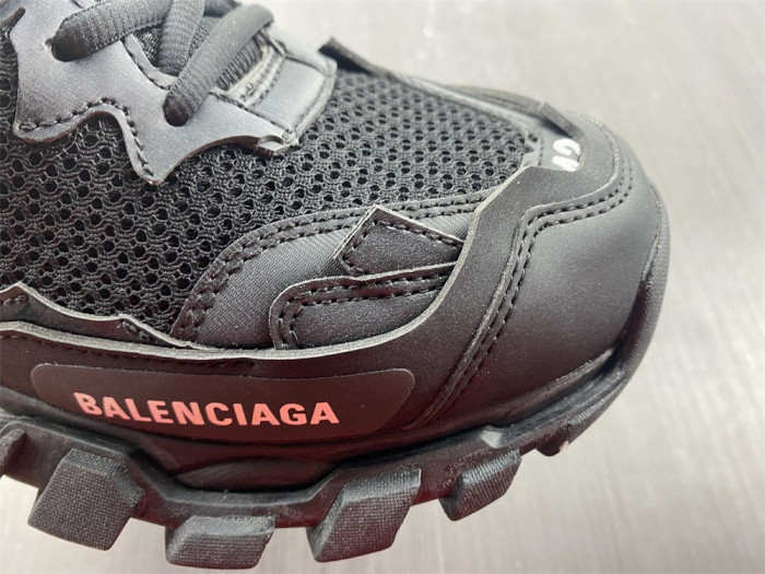 TRACK SNEAKER TS048