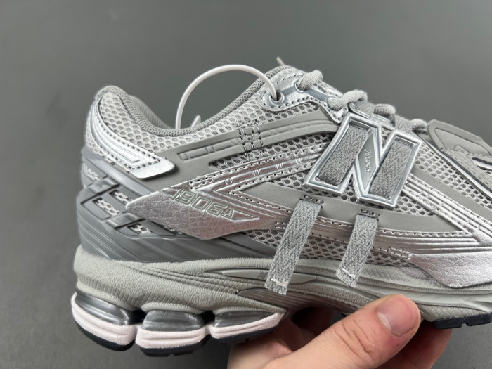 NEW BALANCE SNEAKER 1906A