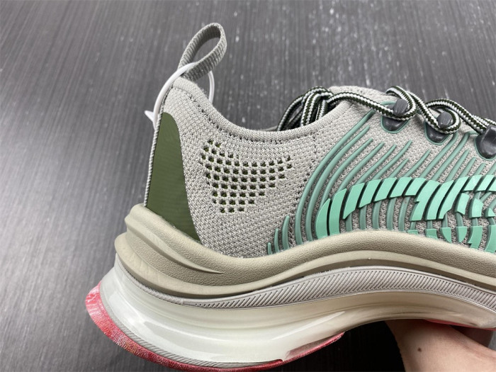 GUCC* SNEAKER 126