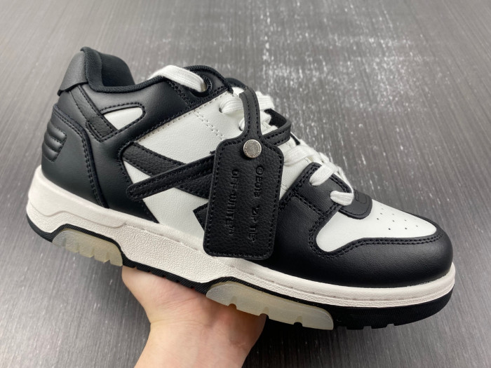 OFW SNEAKER