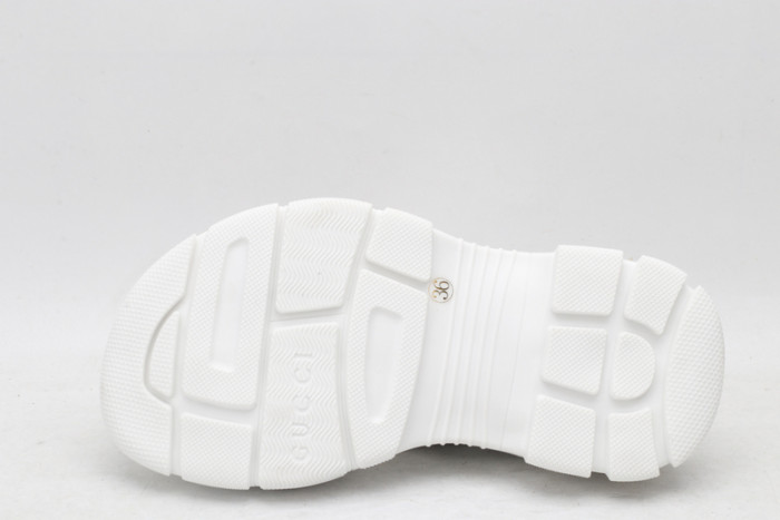 Gucc* Sandal39