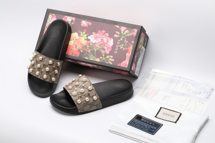 Gucc* Sandal16