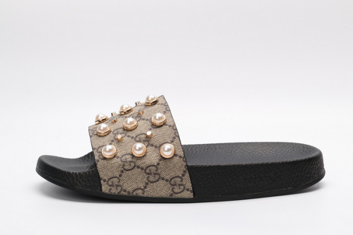 Gucc* Sandal16