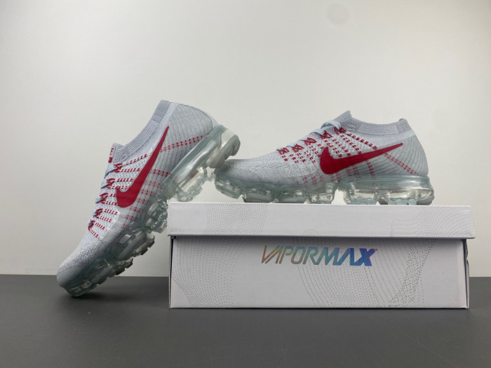 NIKE AIR VAPORMAX