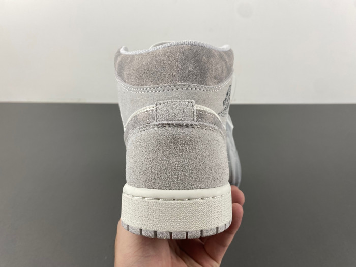 Air Jordan 1 Mid SE Neutral Grey Sail FQ7720-002