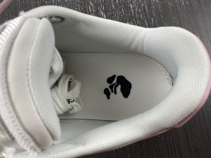 OFW SNEAKER