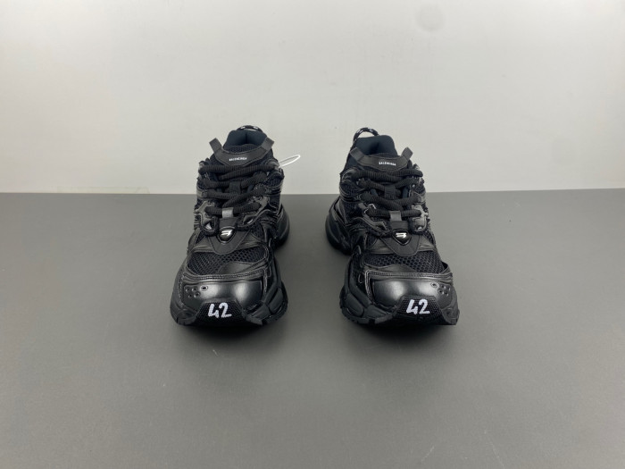RUNNER SNEAKER RS108
