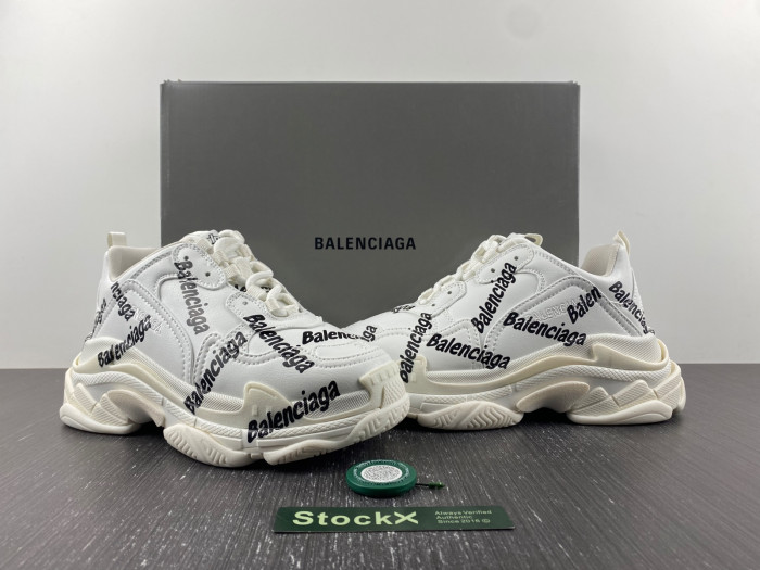 TRIPLES TRAINER SNEAKERS 2000090